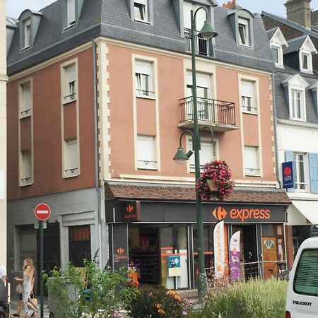 Les Quais De Trouville Dış mekan fotoğraf
