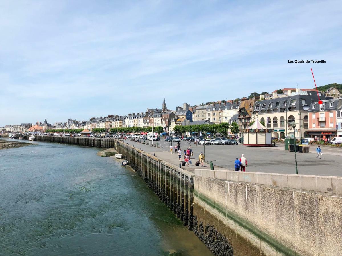 Les Quais De Trouville Dış mekan fotoğraf